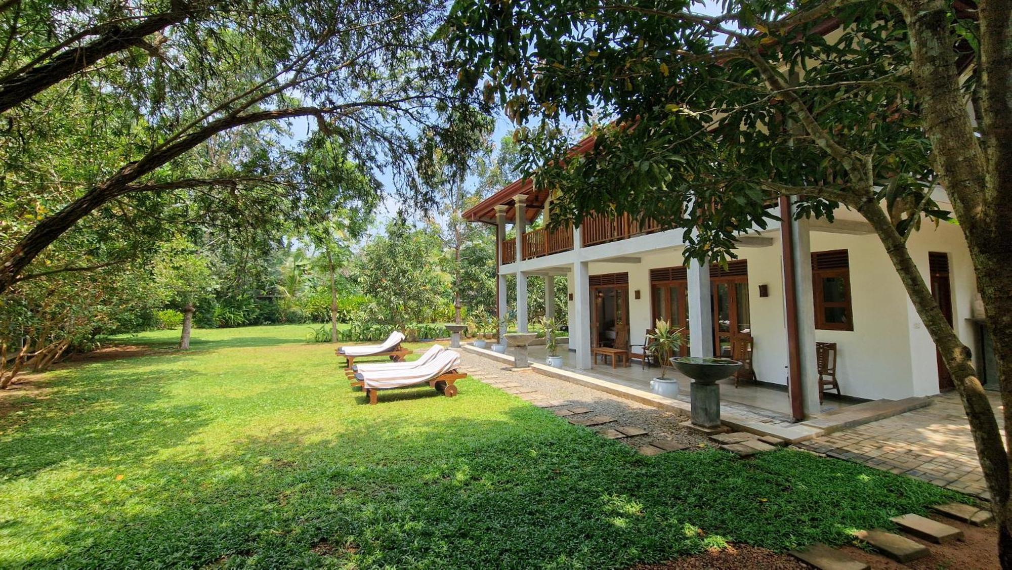Villa Arana Bentota Esterno foto